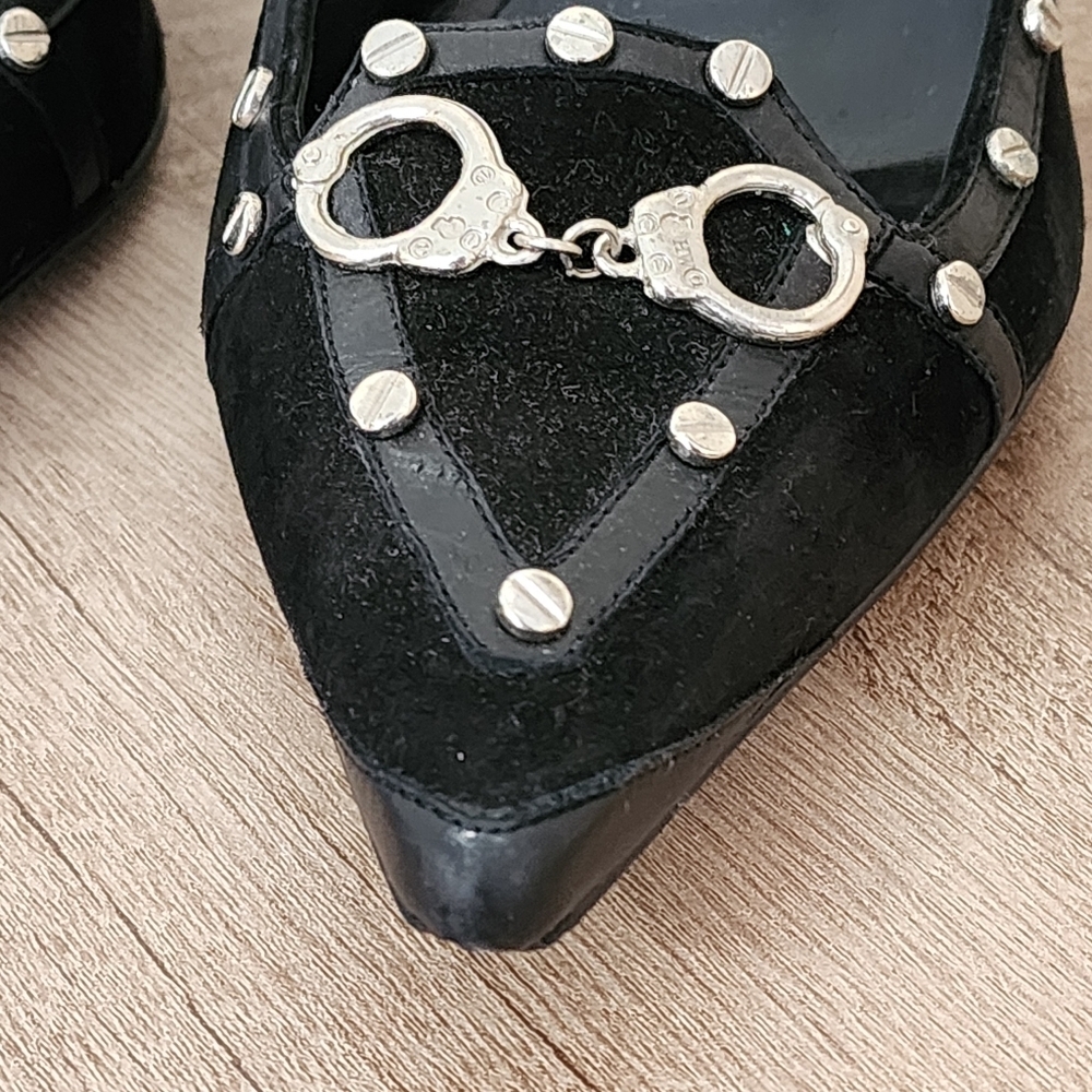Hollywould Black Suede Leather Studded Handcuff Heels Pumps Made Italy Size 9.5 - Picture 6 of 14